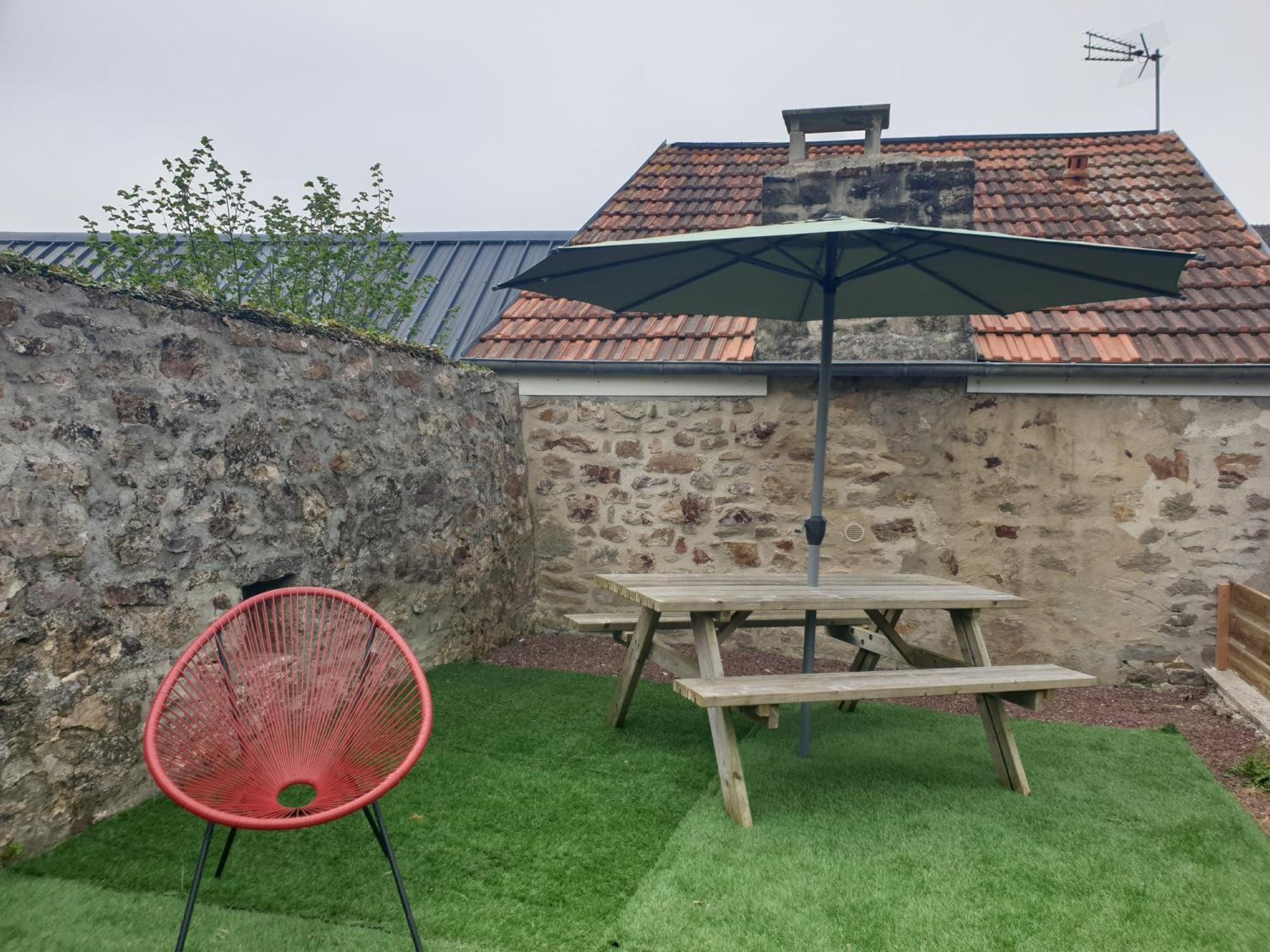 Gite Proche De Sainte Mere Eglise Montebourg Exteriör bild
